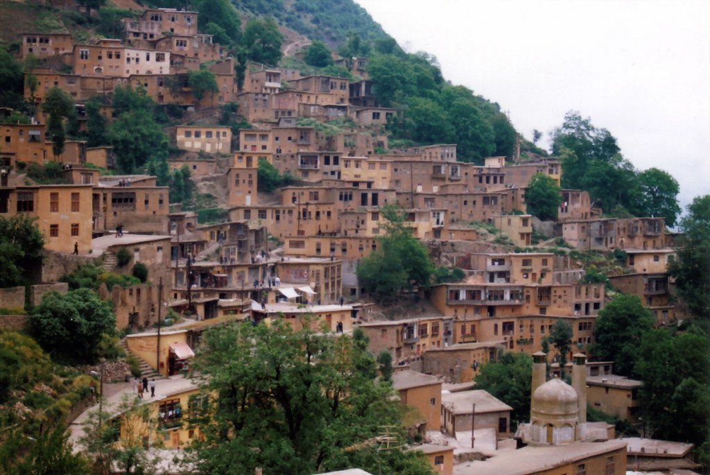 masuleh tourism village: Where Roofs Melt Into Streets